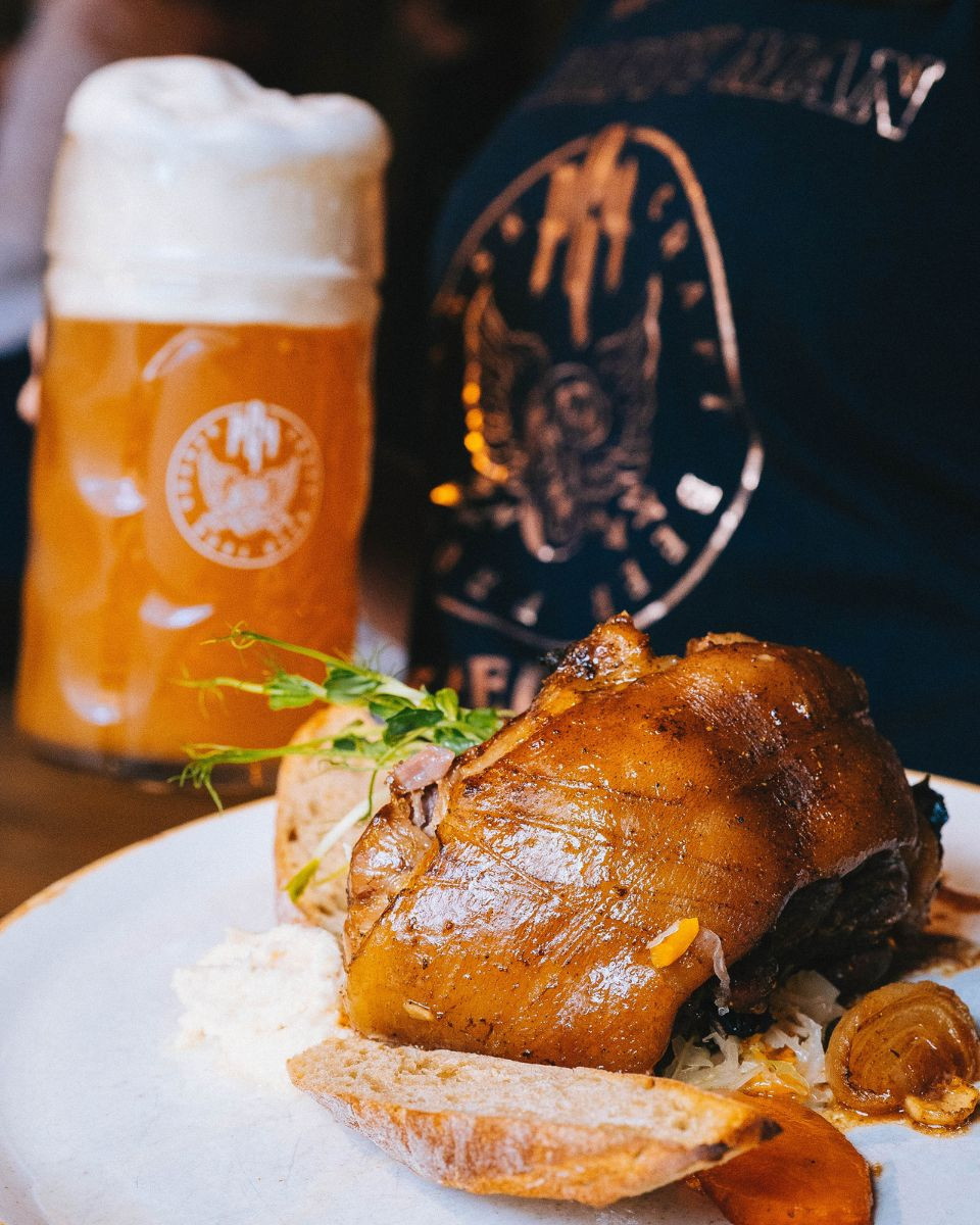 🍽️ Browar & Restauracja PG4 Gdańsk, Gdańsk - booking table online w ...